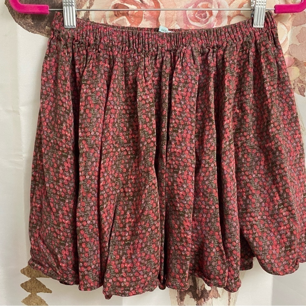 Small Kimchi Blue skirt​​​​​​​​​​